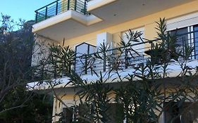 Ourania'S Apartments