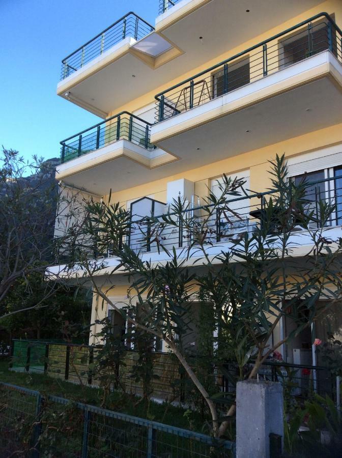 Ourania'S Apartments Καμένα Βούρλα Εξωτερικό φωτογραφία
