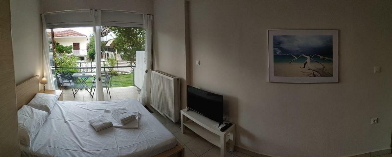 Ourania'S Apartments Καμένα Βούρλα Εξωτερικό φωτογραφία