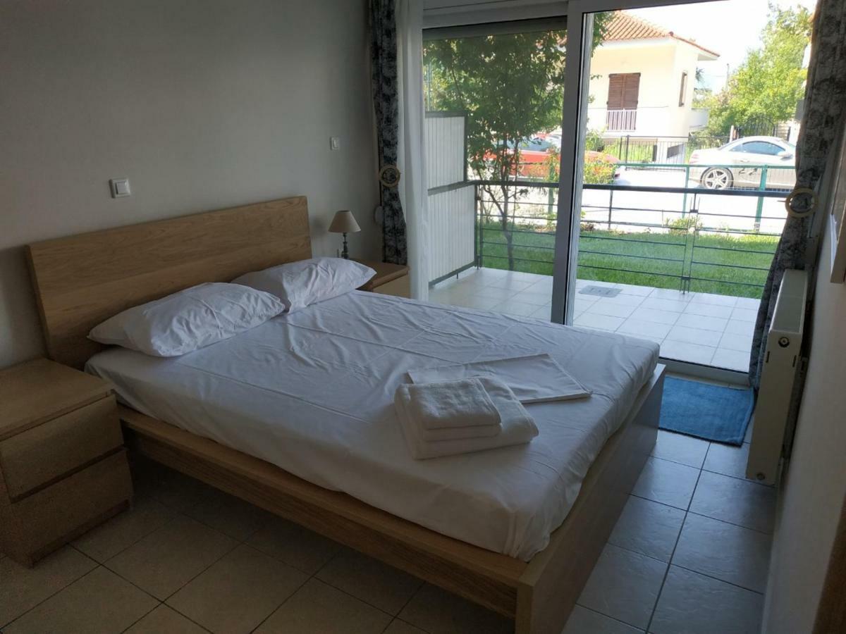Ourania'S Apartments Καμένα Βούρλα Εξωτερικό φωτογραφία